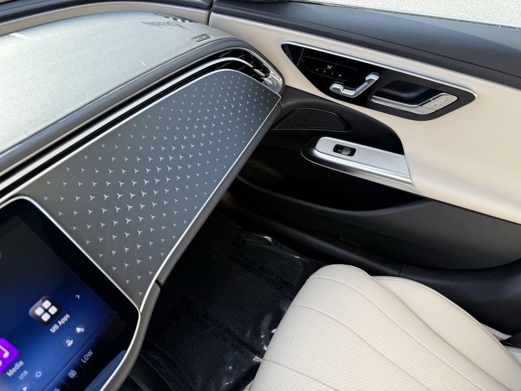 New 2026 Mercedes-Benz E 350 4MATIC Sedan image 25