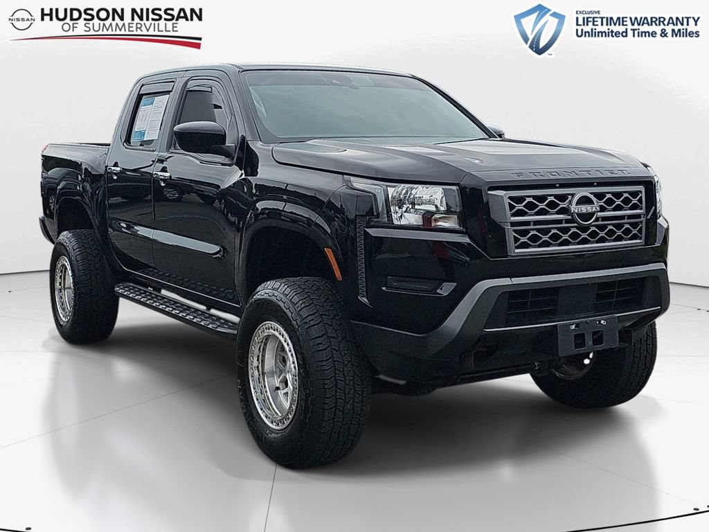 Used 2022 Nissan Frontier SV w/ Technology Package