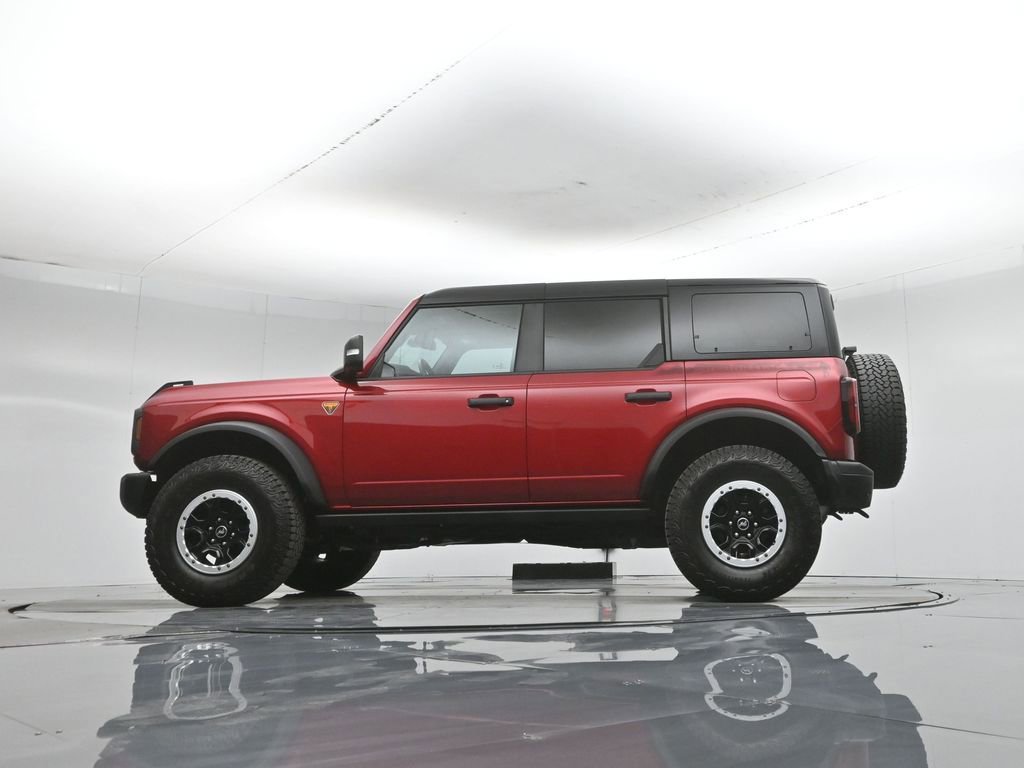 Used 2025 Ford Bronco Badlands AWD/4WD image 51