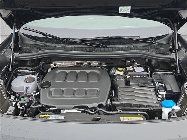 New 2026 Volkswagen Tiguan SE R-Line image 19