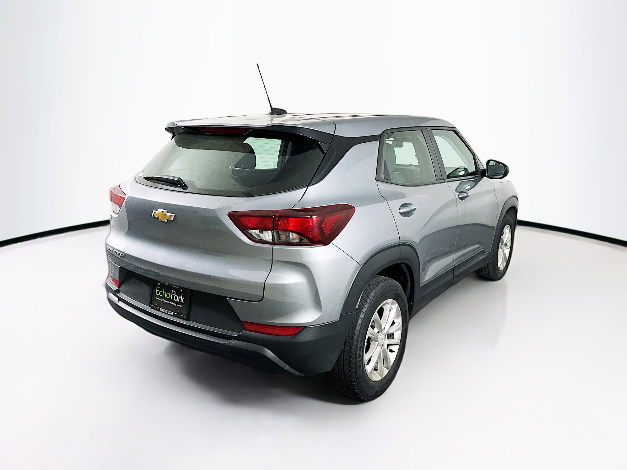 Used 2024 Chevrolet TrailBlazer LS image 9