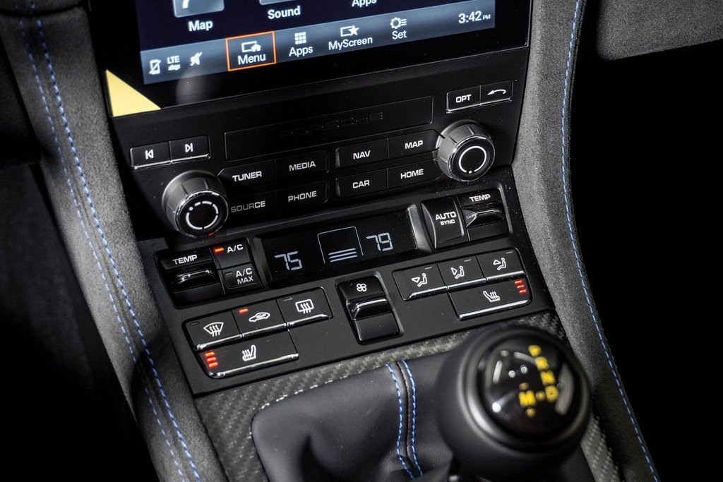 New 2025 Porsche 718 Boxster Spyder RS image 31