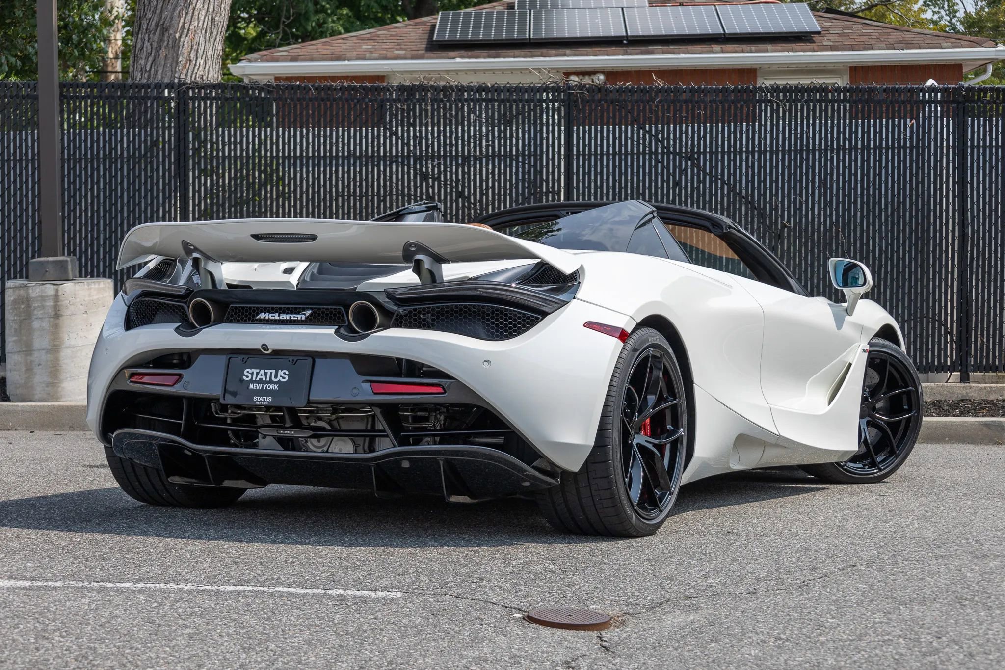 Used 2020 McLaren 720S Luxury image 32