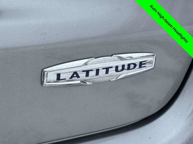 Used 2022 Jeep Compass Latitude image 35