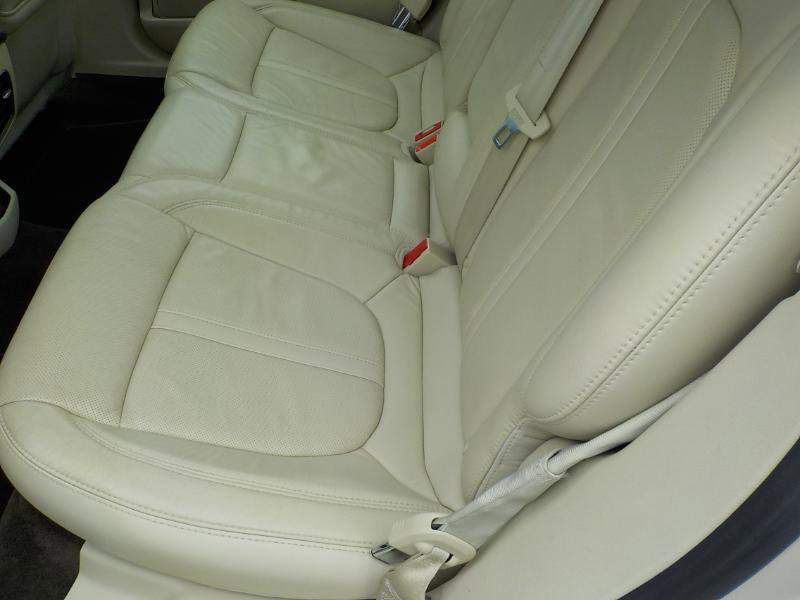 Used 2015 Lincoln MKZ Hybrid w/ Equipment Group 202A Reserve image 19