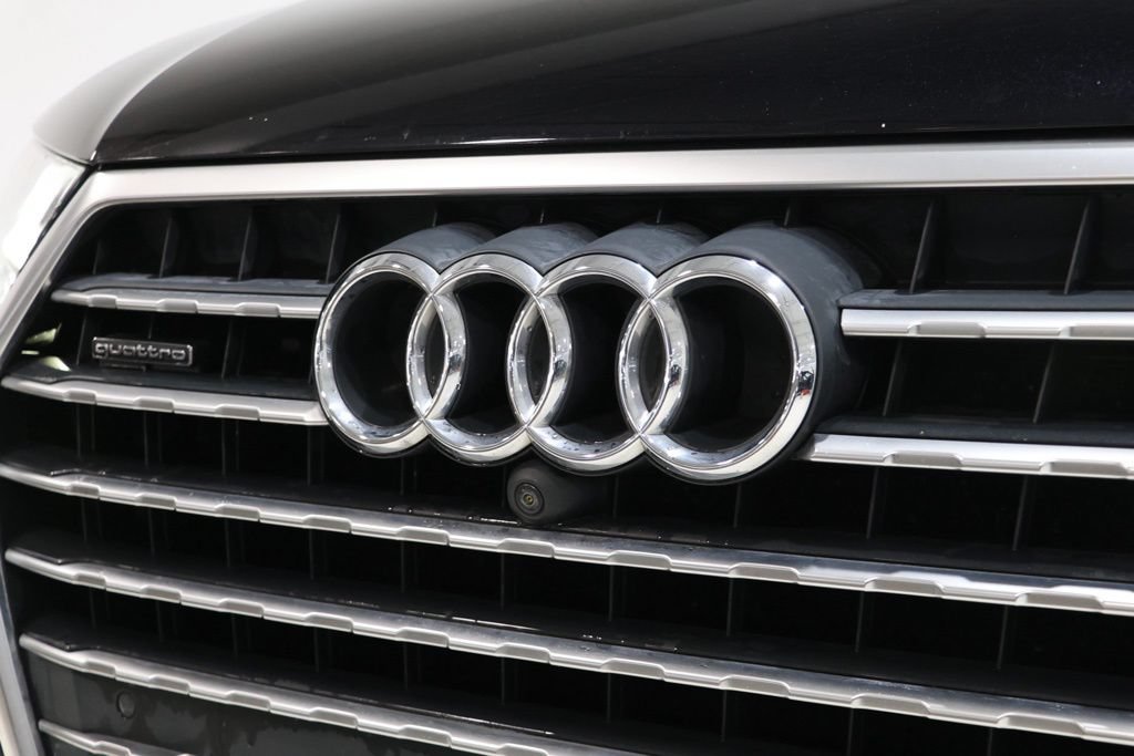 Used 2017 Audi Q7 2.0T Premium Plus w/ Premium Plus Package AWD/4WD image 12