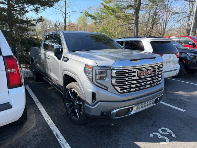 Used 2024 GMC Sierra 1500 Denali w/ Denali Reserve Package image 2
