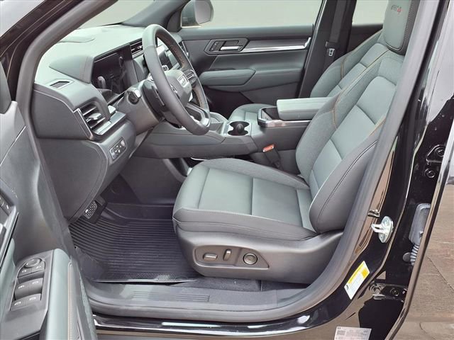 New 2026 GMC Terrain AT4 w/ Technology Package II AWD/4WD image 27