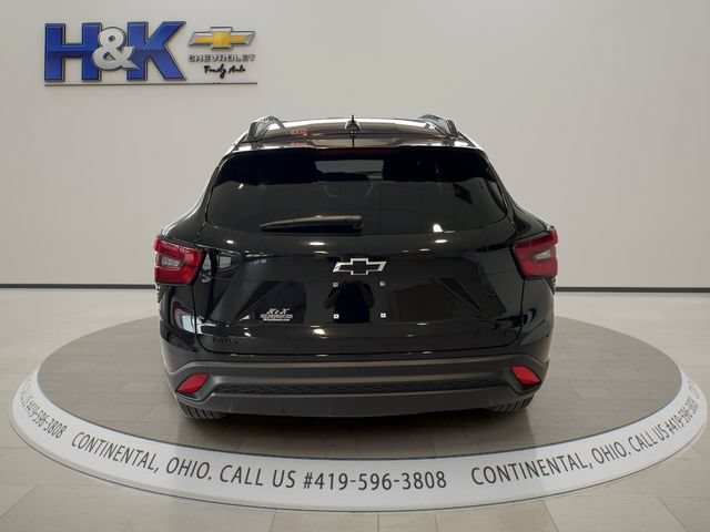 New 2026 Chevrolet Trax LT w/ Driver Confidence Package FWD image 5