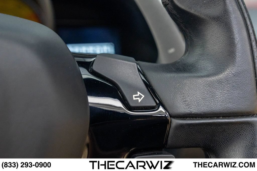 Used 2015 Ferrari 458 Spider RWD image 57