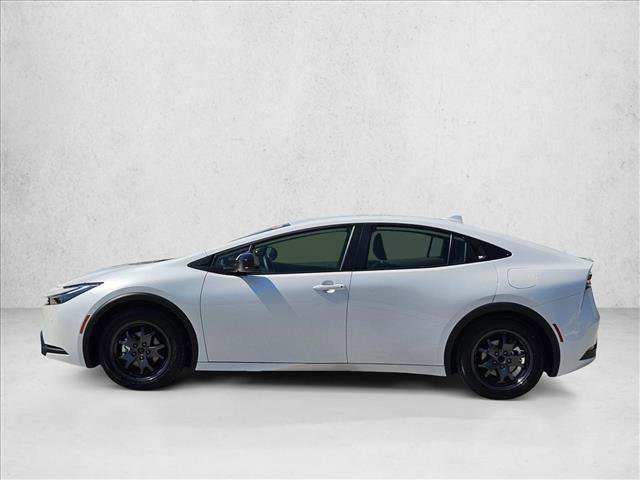Used 2024 Toyota Prius LE image 9