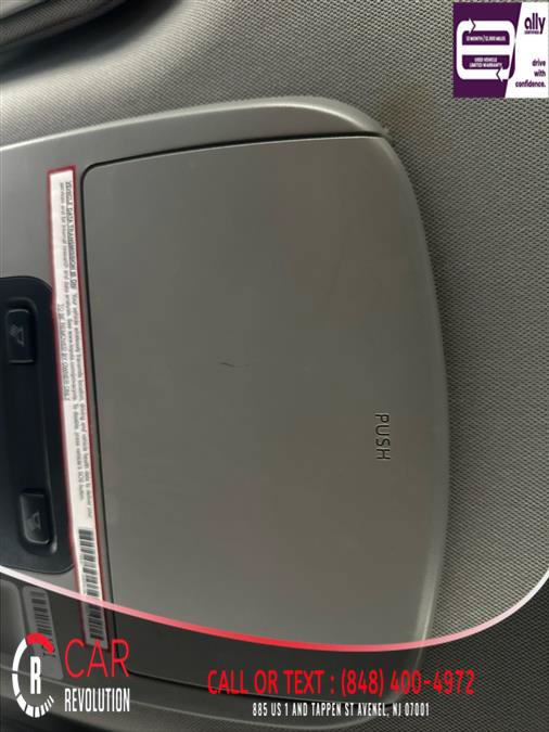 Used 2021 Toyota Camry SE FWD image 15