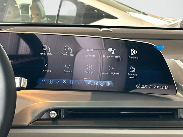 New 2026 Cadillac Vistiq Sport image 3