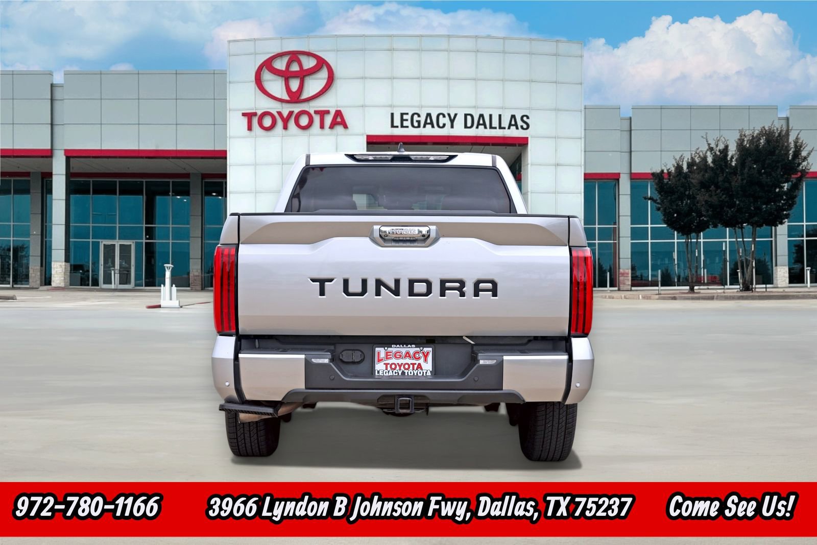 Used 2023 Toyota Tundra Limited w/ Power Package RWD image 8