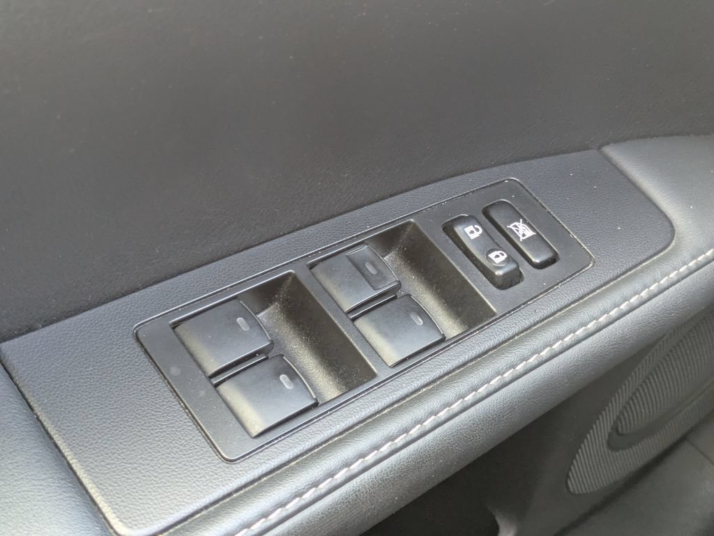 Used 2015 Lexus ES 300h w/ Navigation System Package FWD image 23
