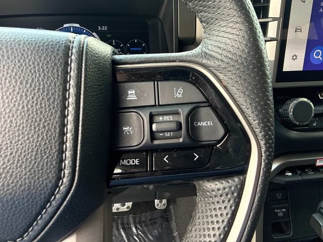 Used 2024 Toyota Sequoia SR5 w/ SR5 Premium Package AWD/4WD image 29