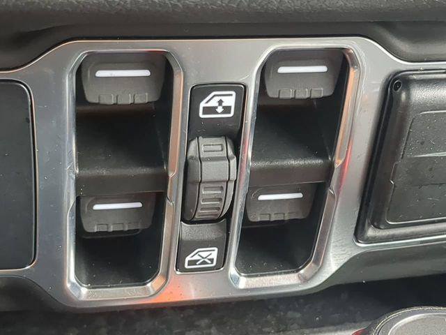 Certified 2025 Jeep Wrangler Unlimited Sport AWD/4WD image 23