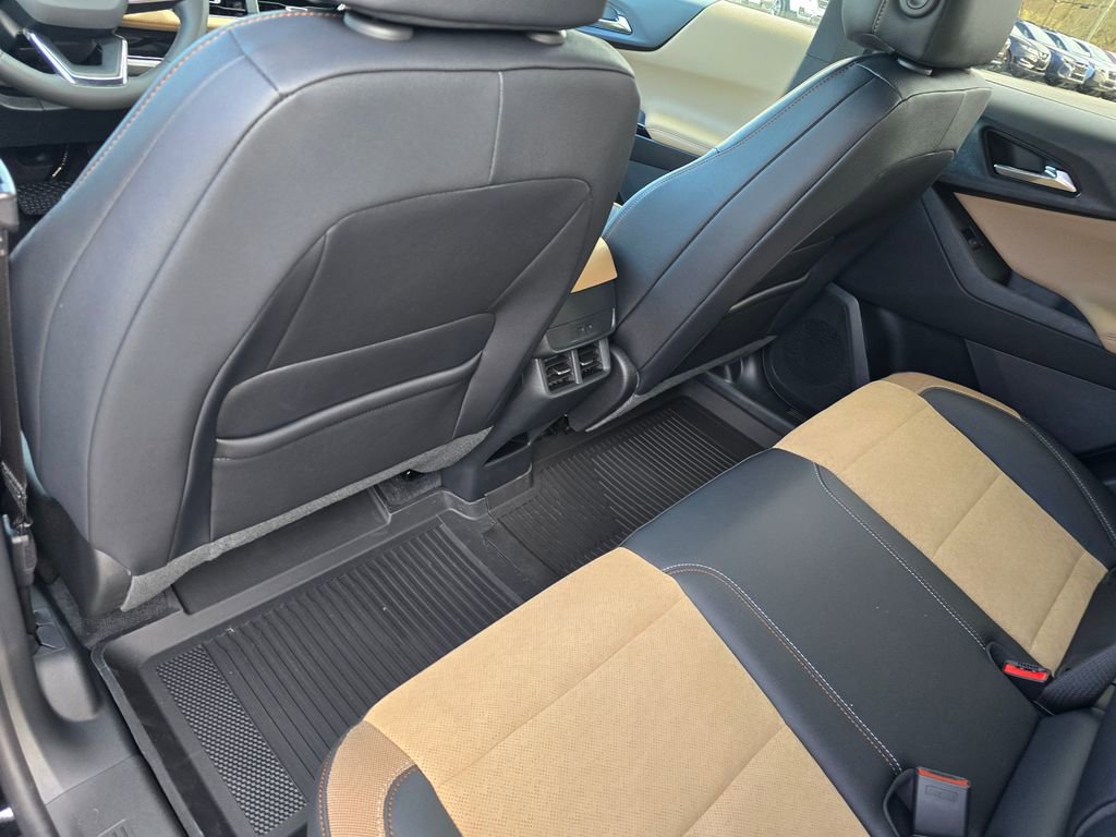 New 2026 Chevrolet Equinox ACTIV image 23