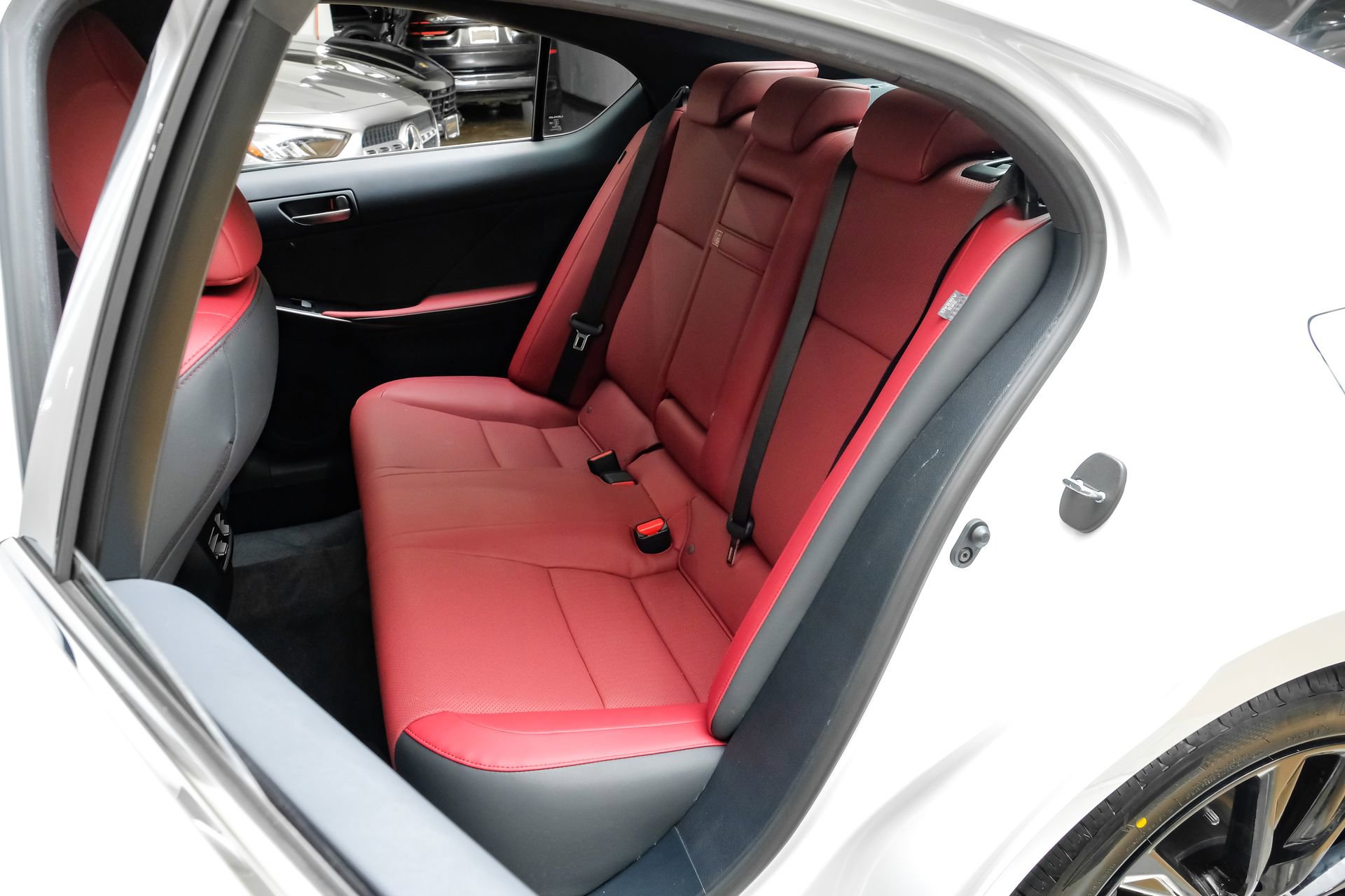Used 2025 Lexus IS 350 F Sport image 41