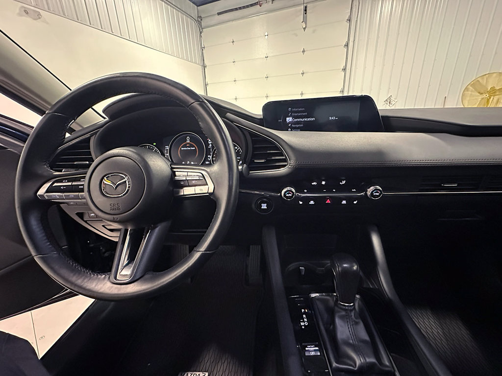Used 2022 MAZDA MAZDA3 s FWD image 33
