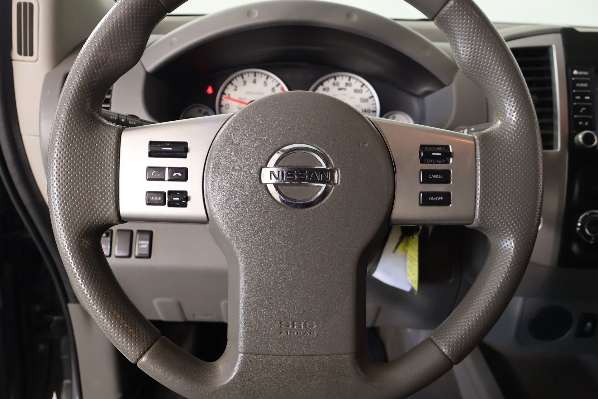 Used 2019 Nissan Frontier Desert Runner RWD image 3