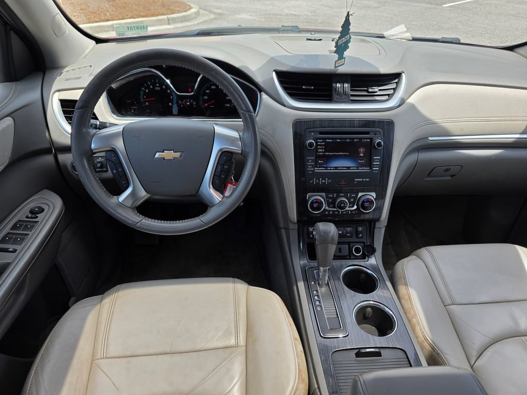 Used 2015 Chevrolet Traverse LT AWD/4WD image 26