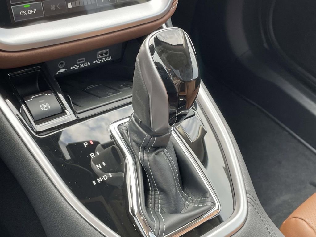 Certified 2025 Subaru Outback Touring XT w/ Tech Package 2 image 25