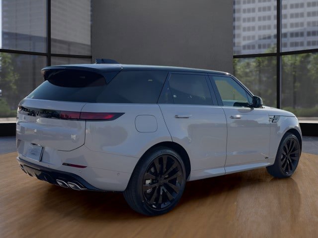New 2026 Land Rover Range Rover Sport Dynamic SE image 5
