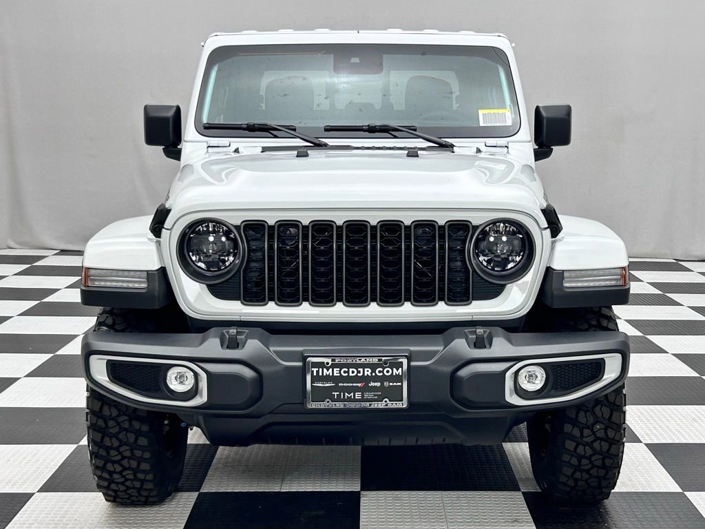 New 2025 Jeep Gladiator Sport image 3