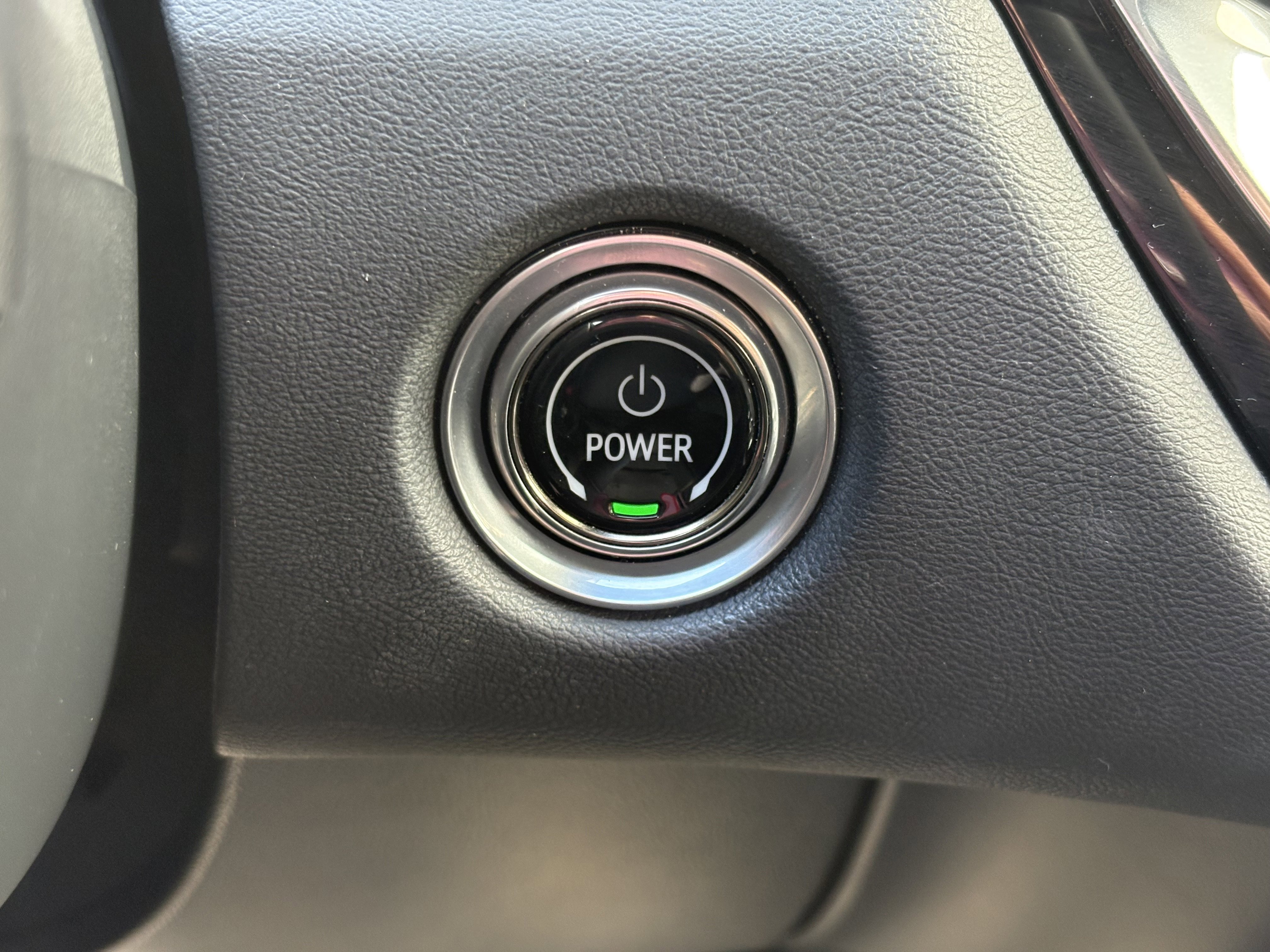 Used 2024 Cadillac Lyriq Luxury w/ LPO, Floor Liner Package image 32