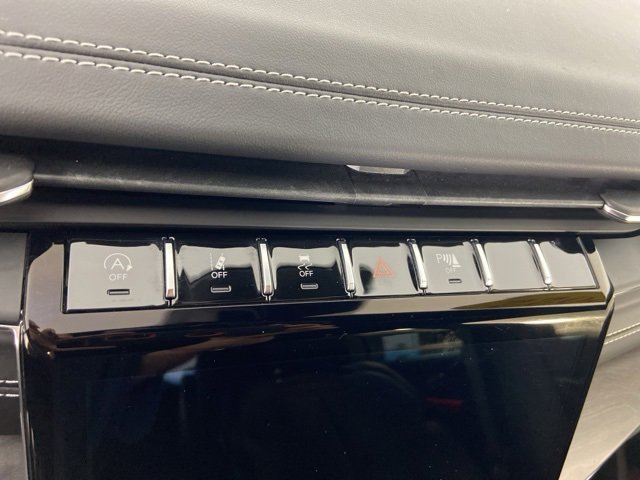 Used 2022 Jeep Grand Cherokee L Overland w/ Luxury Tech Group IV image 25