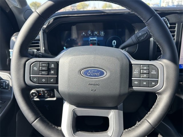 New 2026 Ford F350 Lariat w/ Black Appearance Package image 28