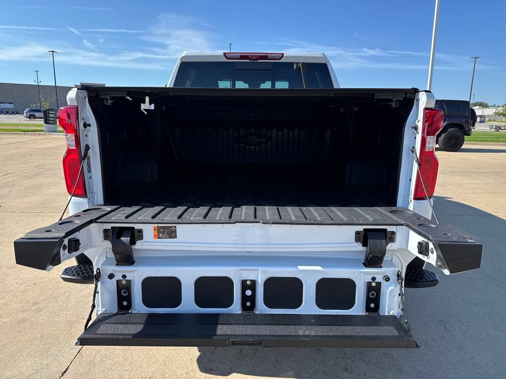 Certified 2026 Chevrolet Silverado 1500 High Country AWD/4WD image 7