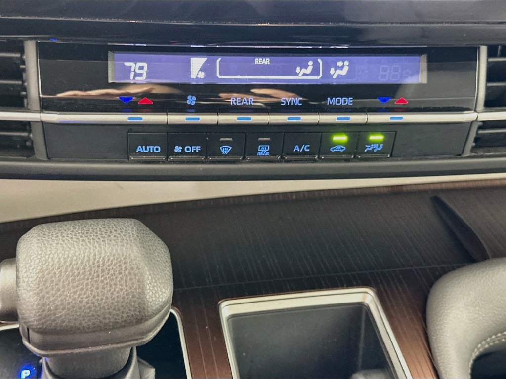 Certified 2022 Toyota Sienna LE FWD image 15