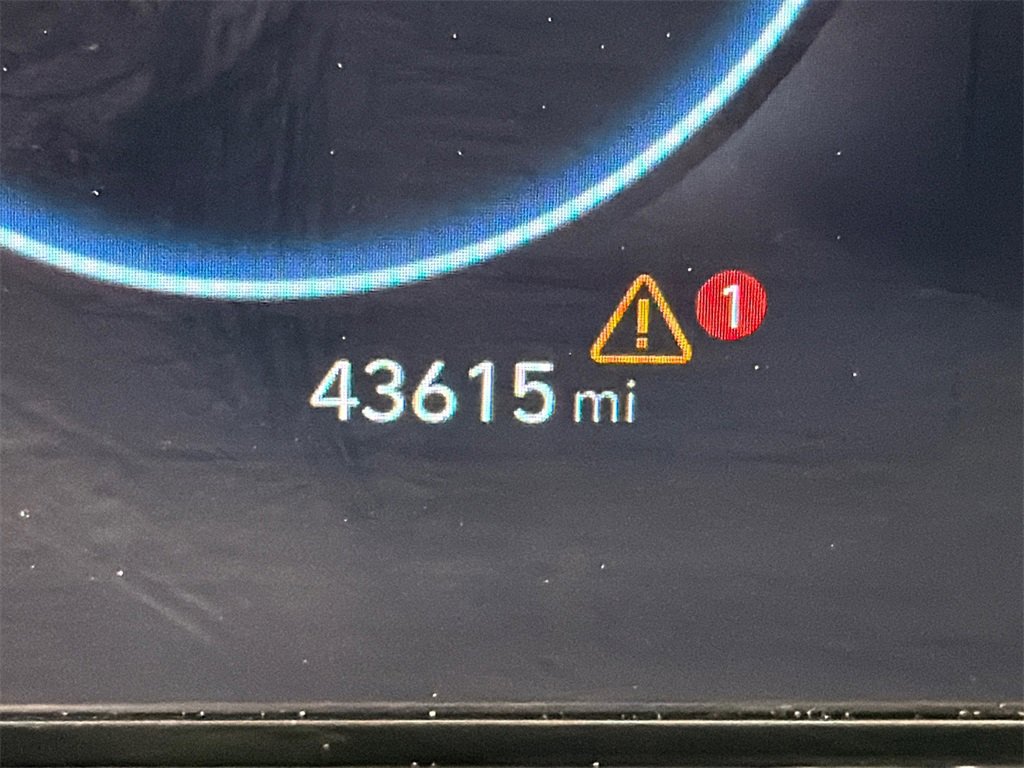 Used 2024 Hyundai Elantra SEL w/ Convenience Package image 28