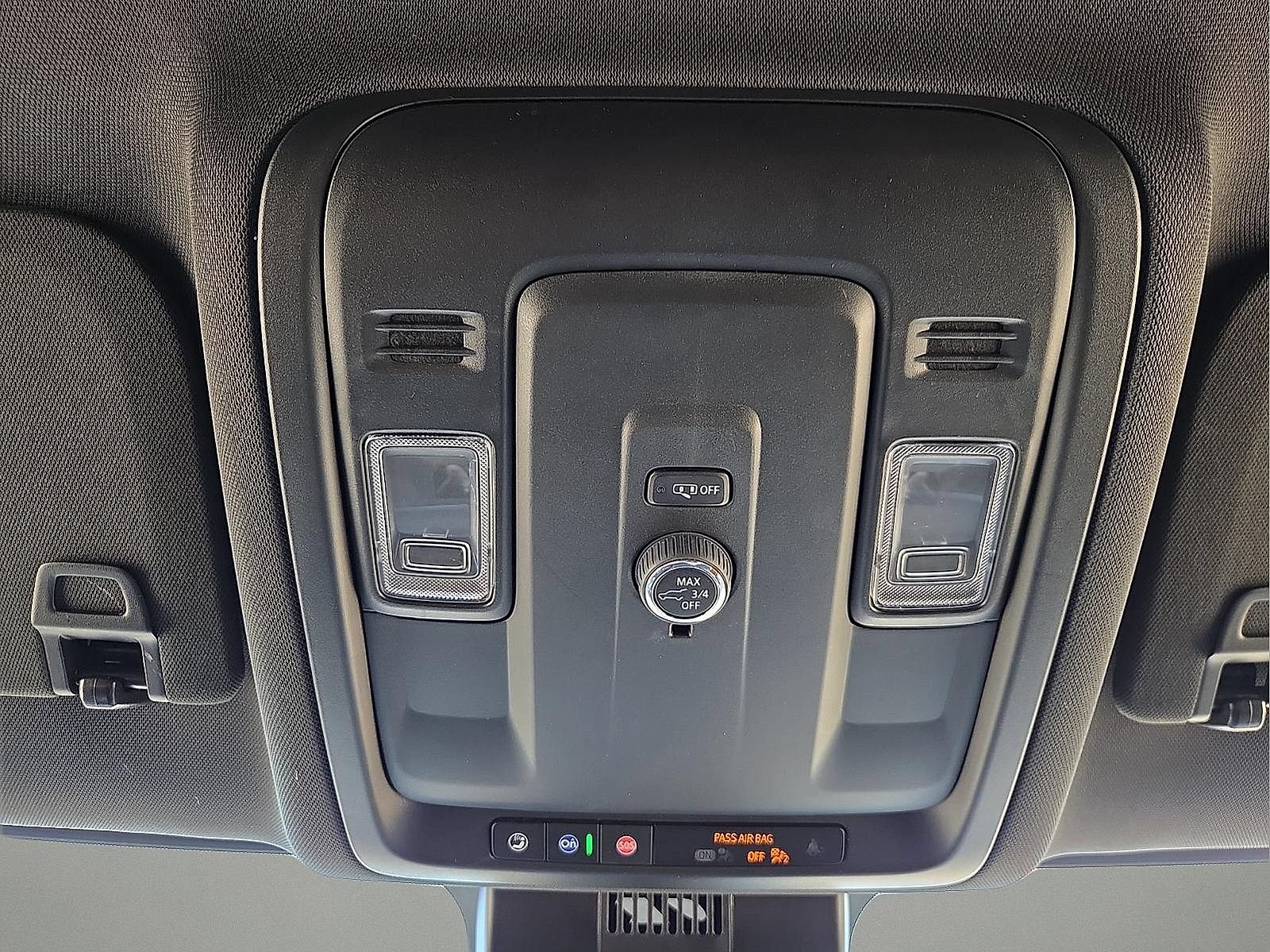 Used 2025 Chevrolet Tahoe LT AWD/4WD image 21