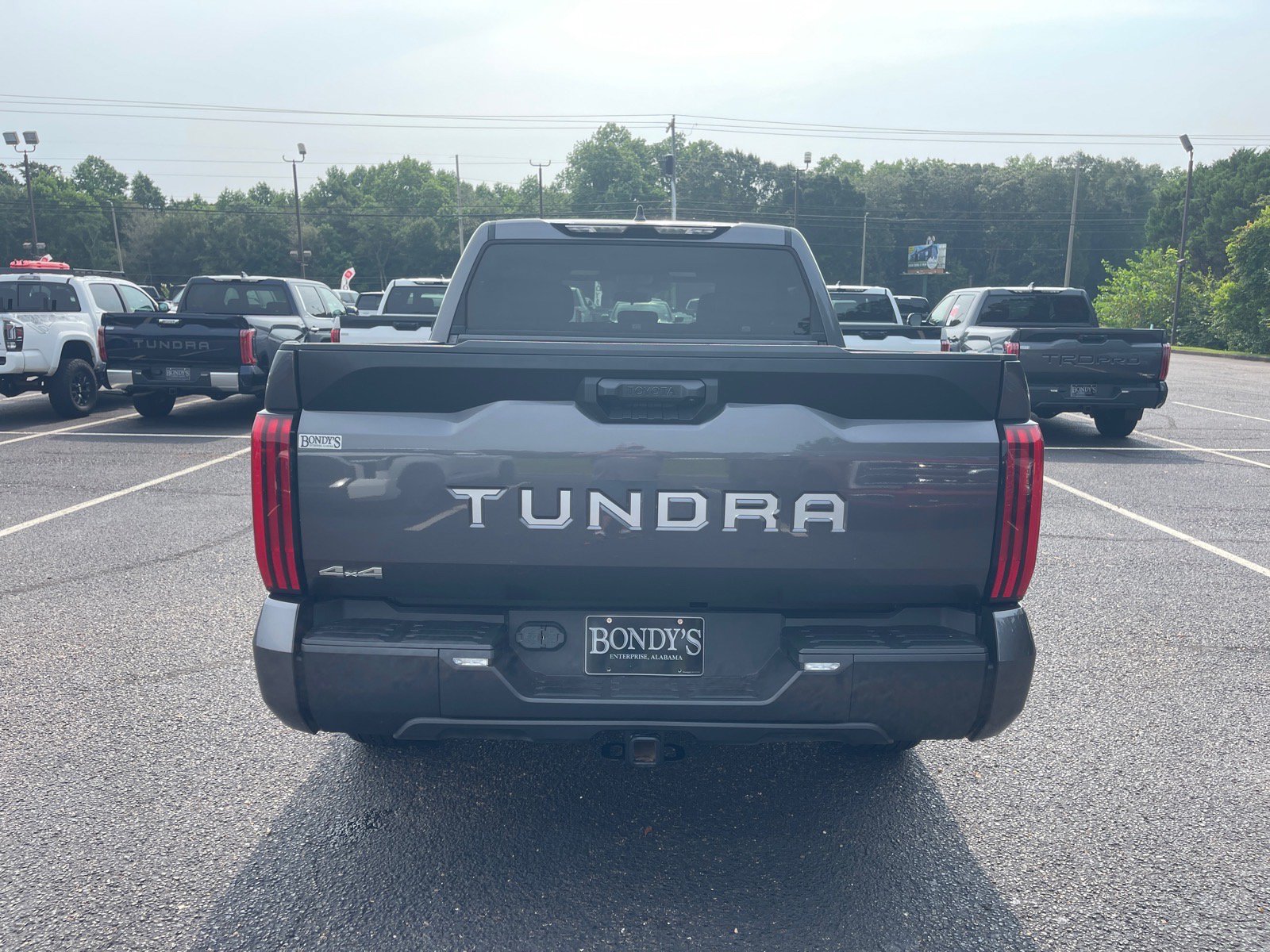 Used 2025 Toyota Tundra SR5 AWD/4WD image 15