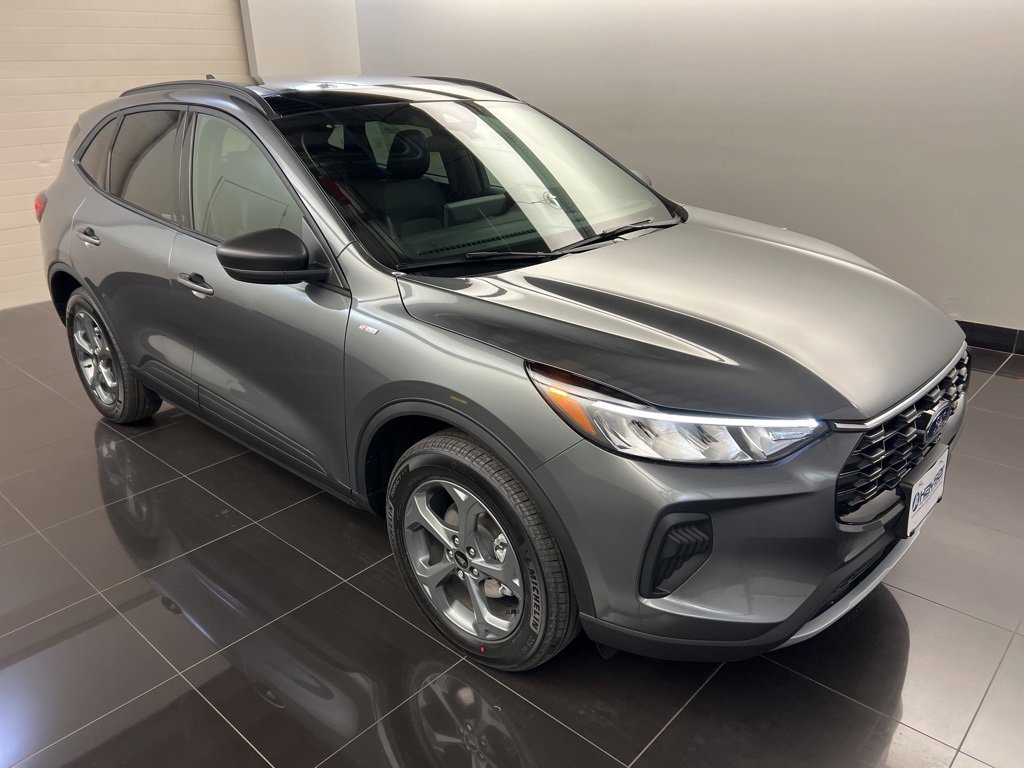 New 2026 Ford Escape ST-Line w/ Tech Pack #1
