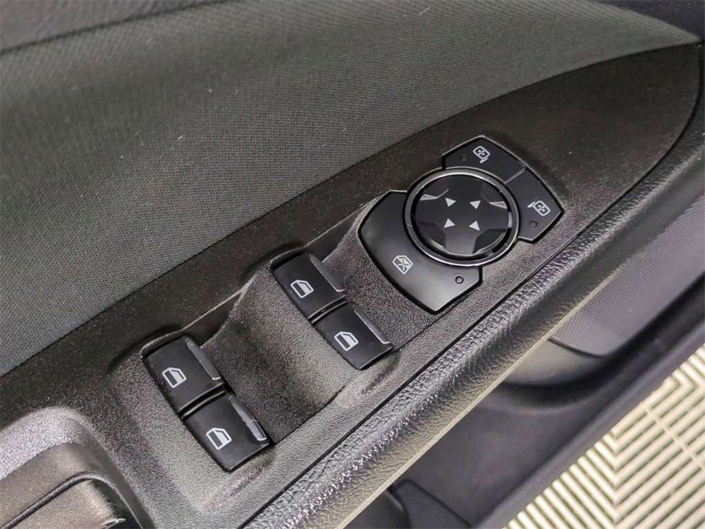 Used 2020 Ford Fusion SE image 24