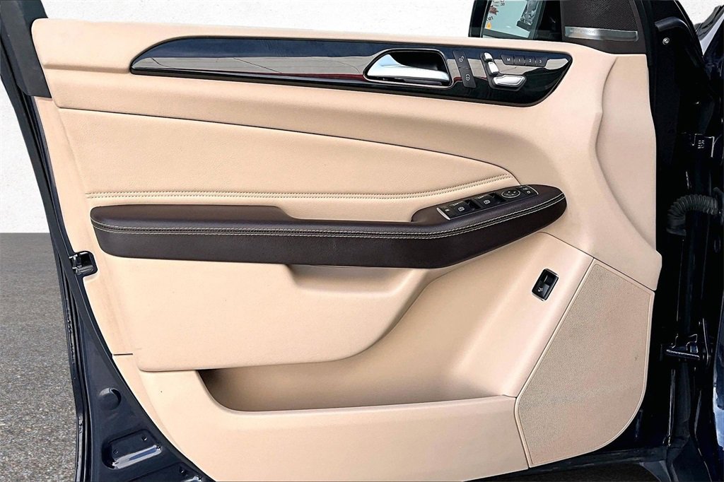 Used 2017 Mercedes-Benz GLE 350 4MATIC image 18