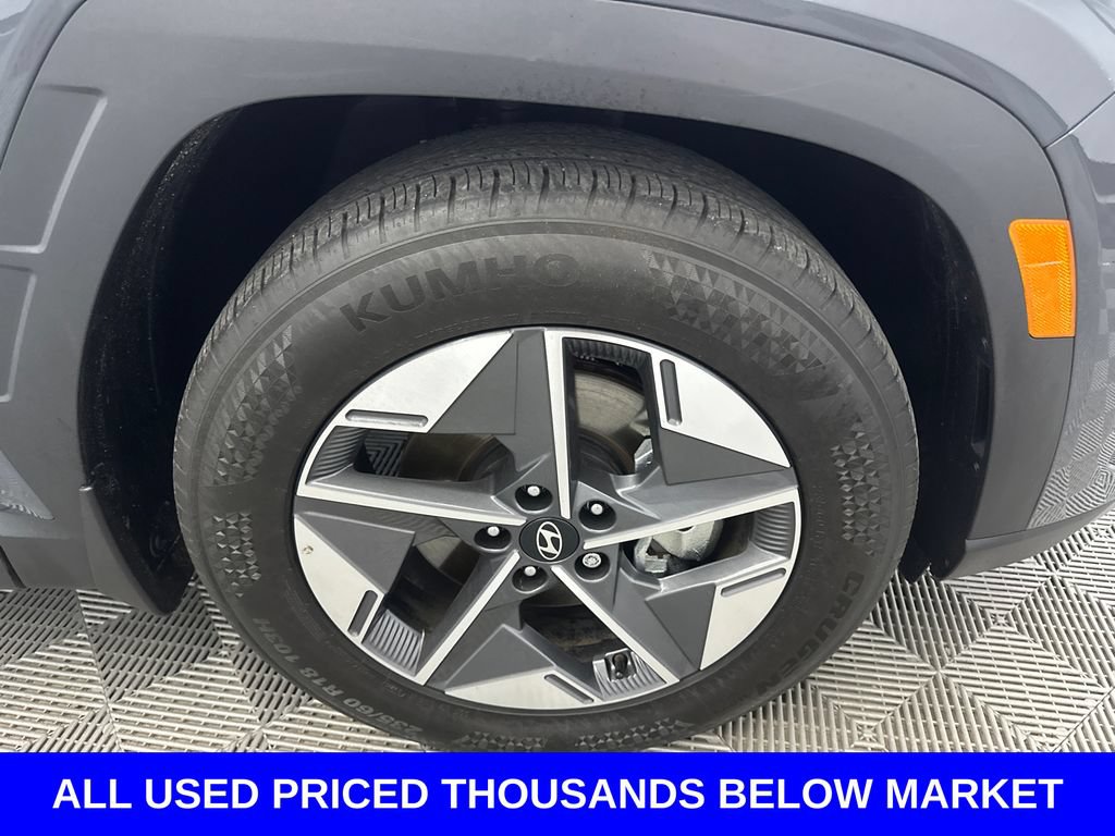 Used 2025 Hyundai Tucson SEL FWD image 13