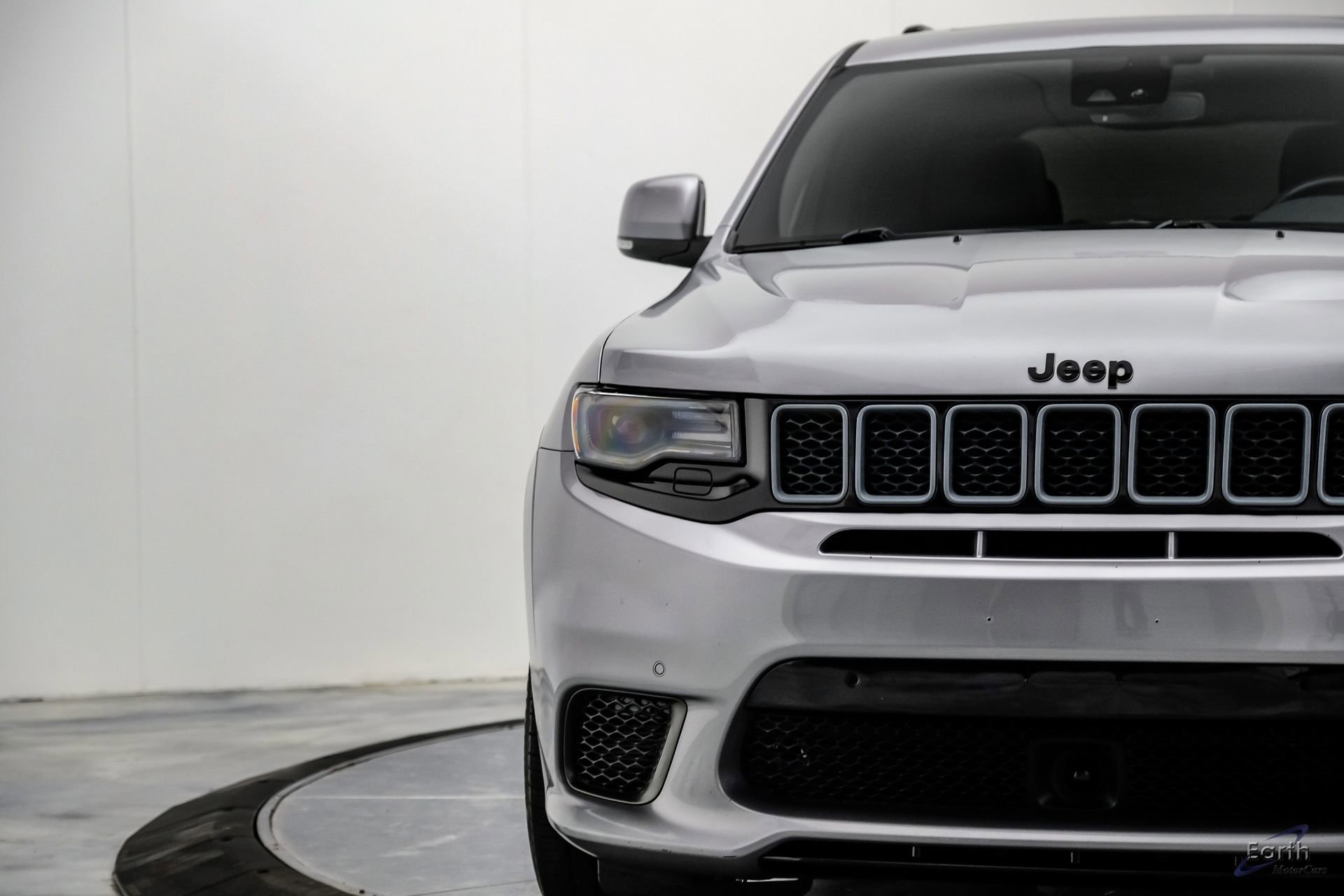 Used 2018 Jeep Grand Cherokee Trackhawk image 29
