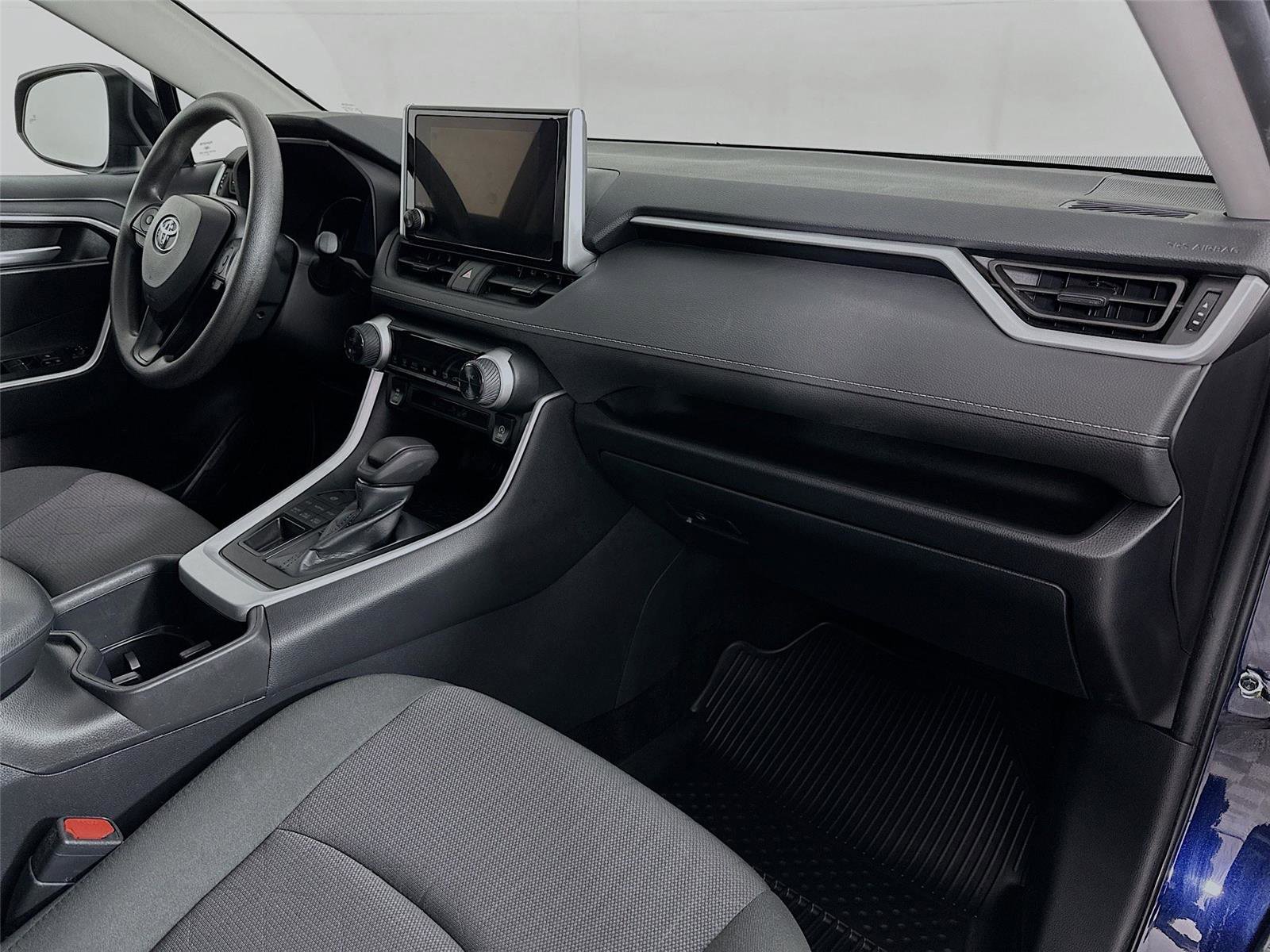 Certified 2025 Toyota RAV4 XLE image 26