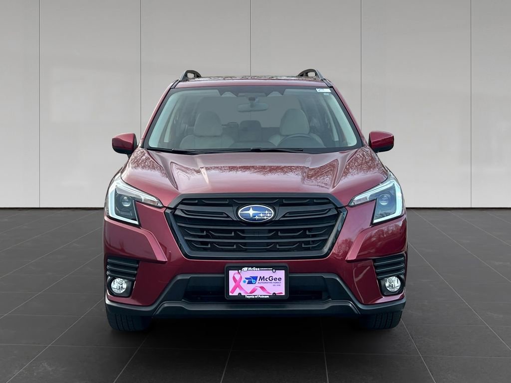 Used 2023 Subaru Forester Premium image 8