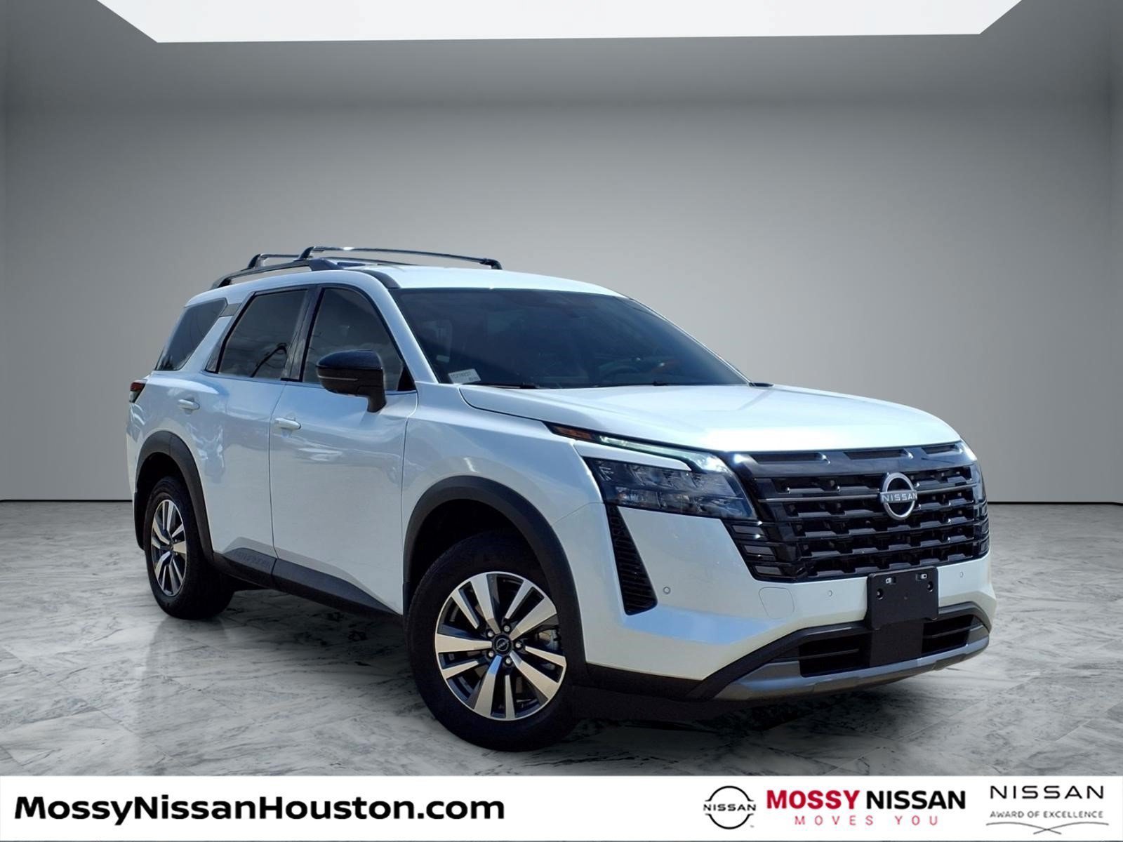 New 2026 Nissan Pathfinder SL