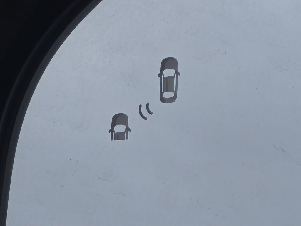 Used 2022 Kia Telluride EX w/ EX Premium Package image 10