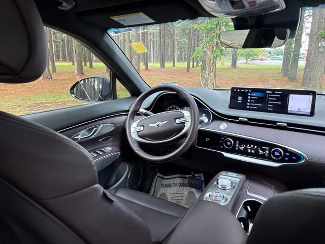 Used 2023 Genesis GV70 2.5T w/ Advanced Package AWD/4WD image 26