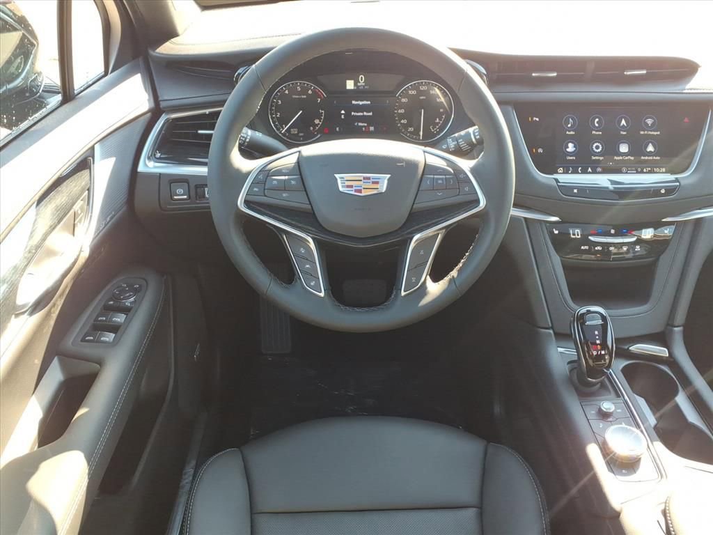 New 2025 Cadillac XT5 Premium Luxury w/ LPO, Floor Liner Package image 11