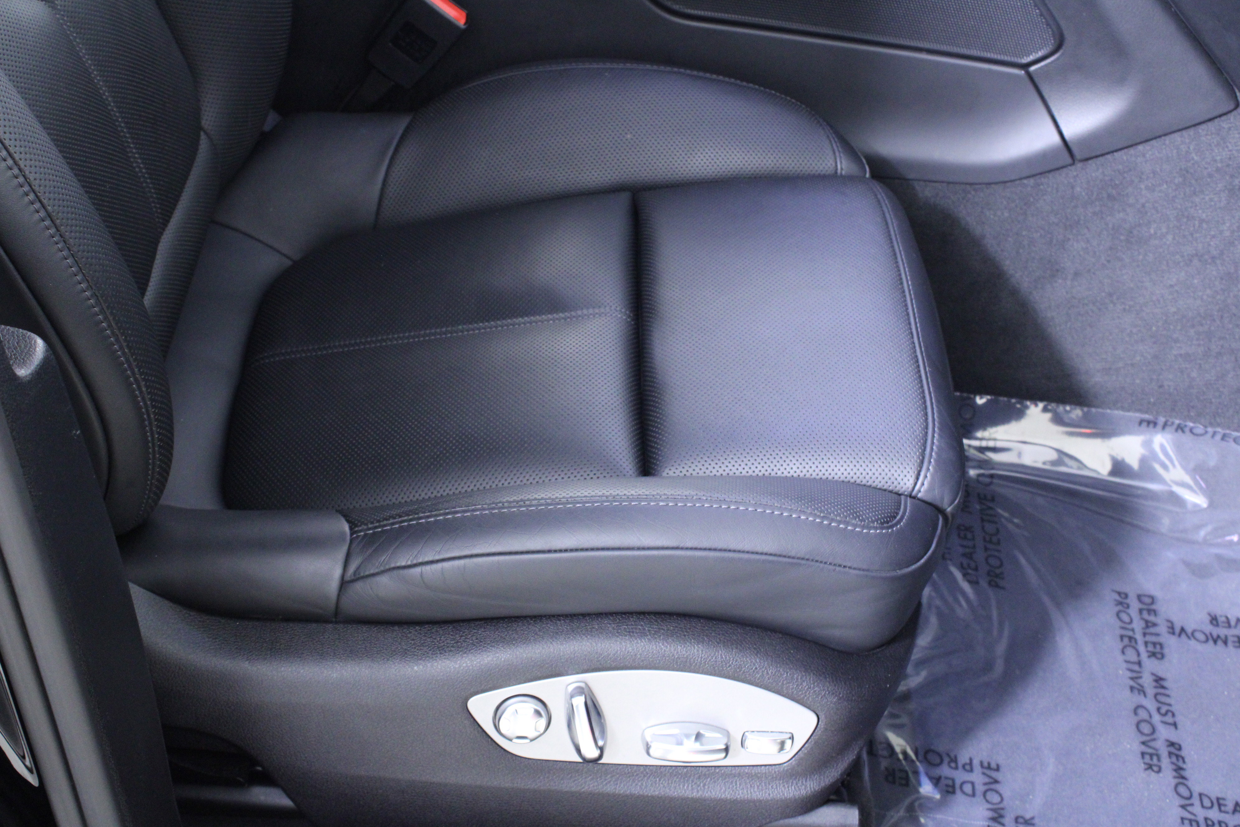 Used 2020 Porsche Macan image 17