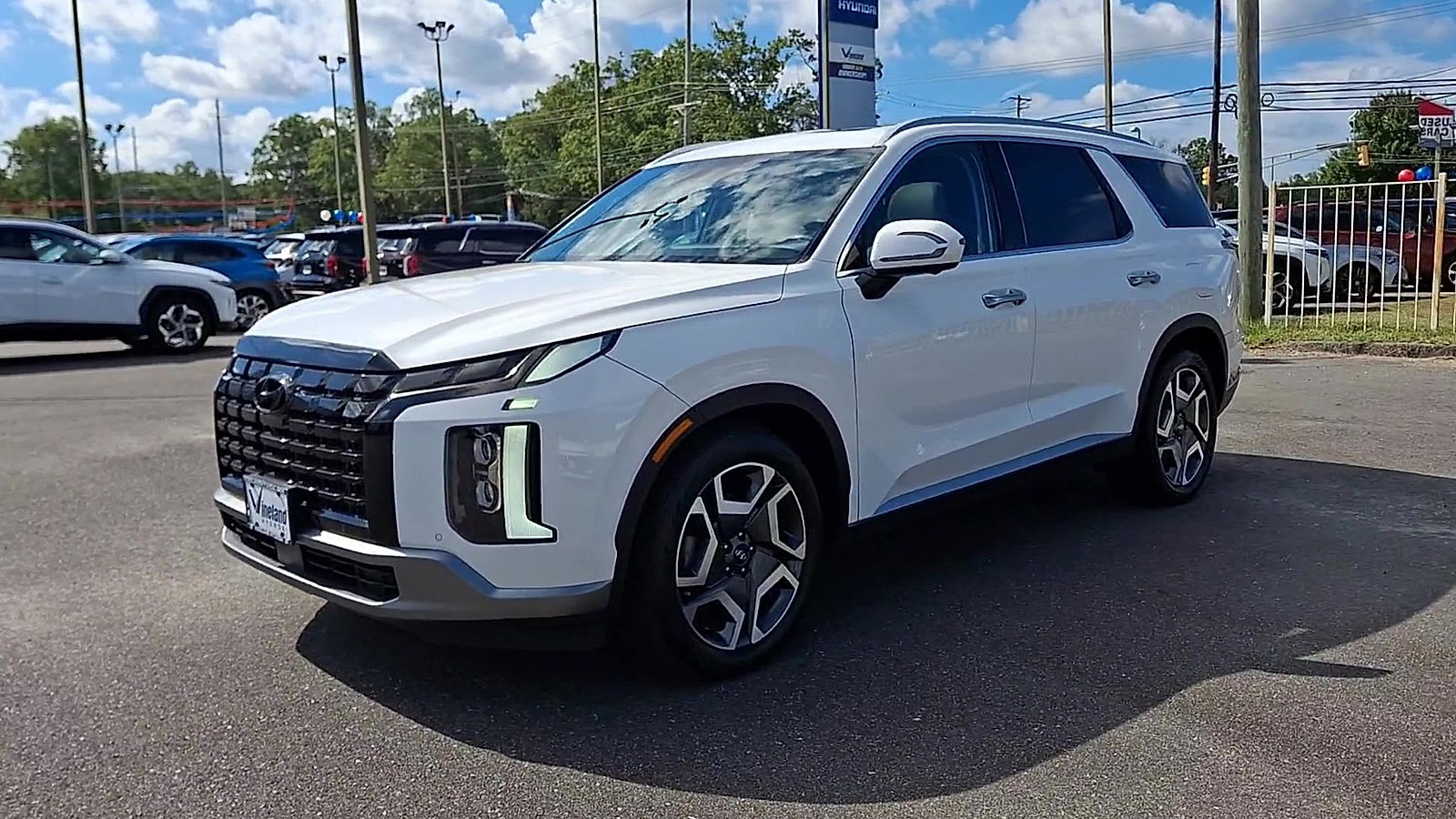 Used 2023 Hyundai Palisade SEL image 4